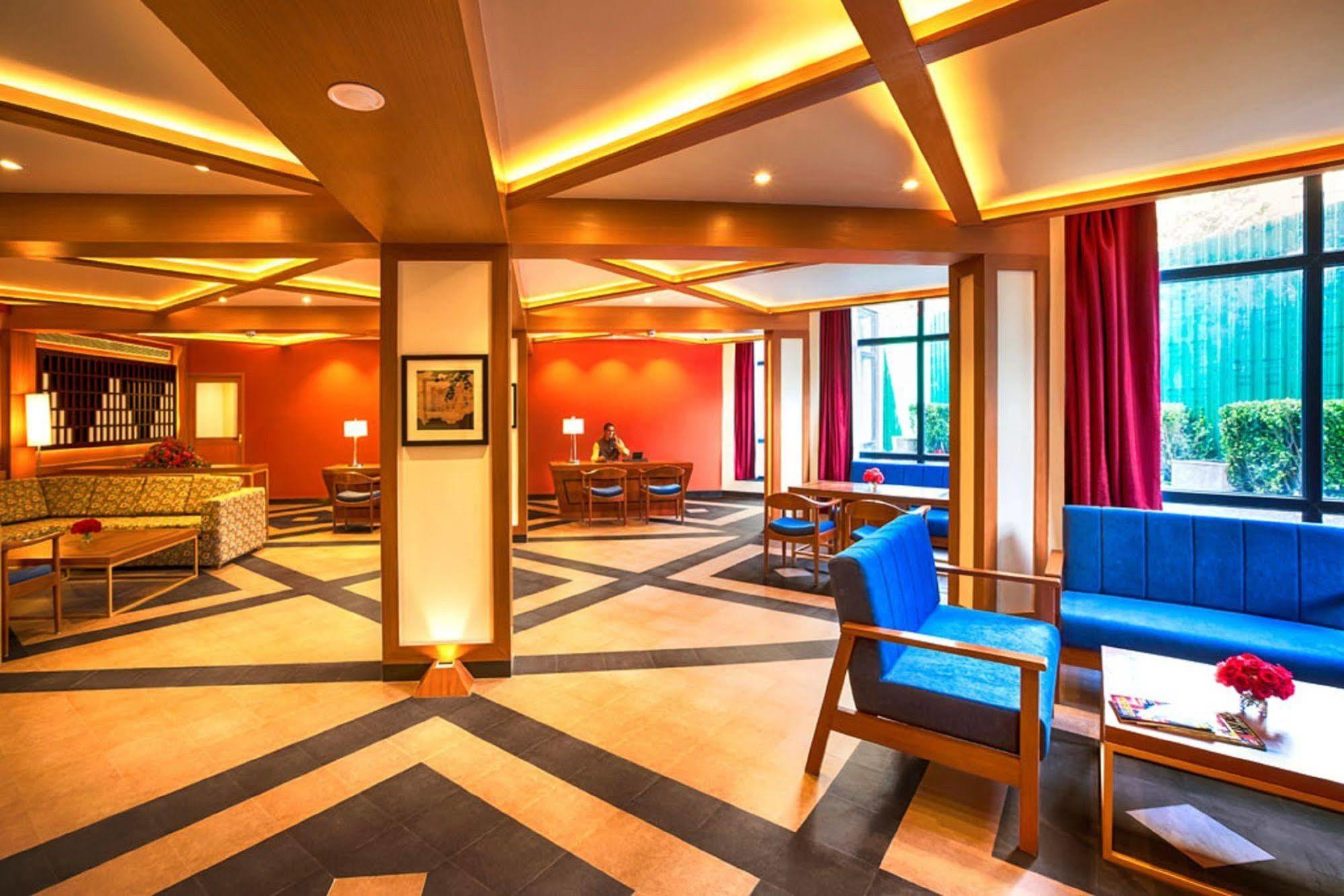 Sterling Manali Hotel Exterior foto